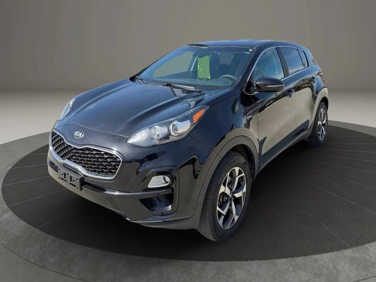 Used 2020 Kia Sportage LX w/ LX Popular Package AWD/4WD image 3