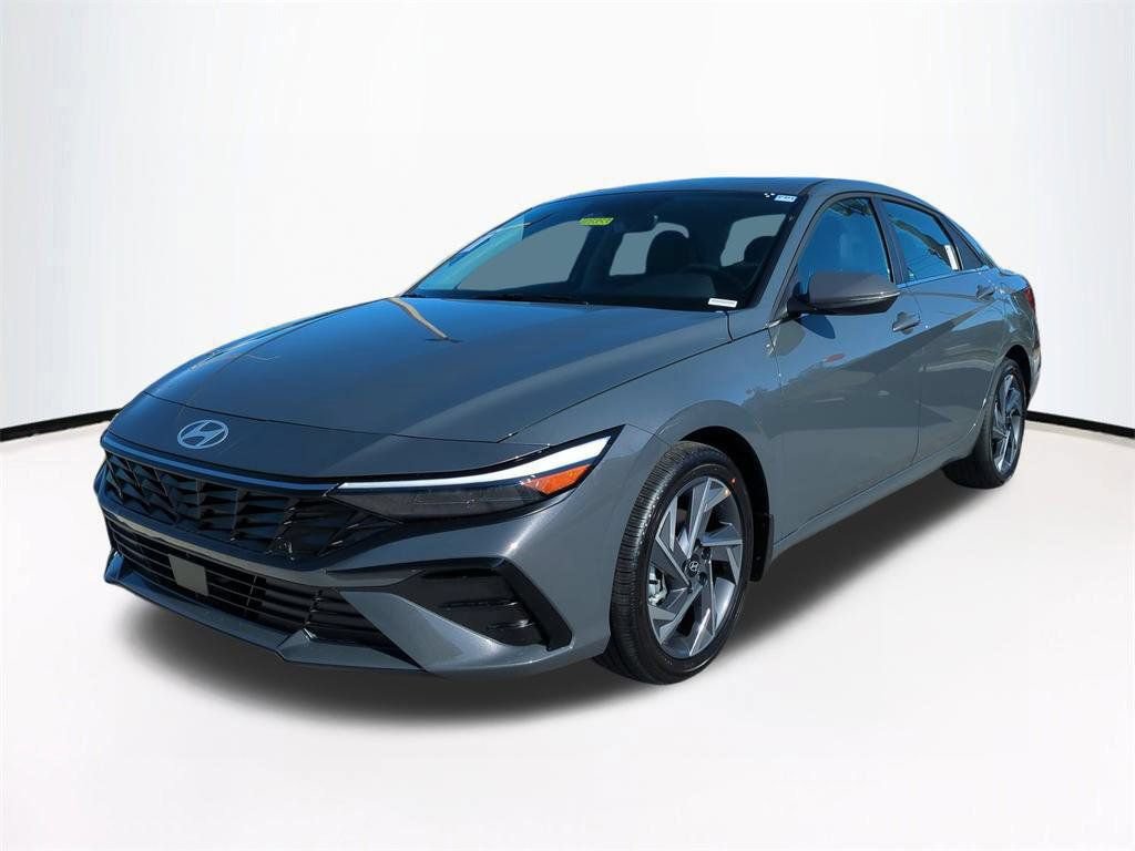 New 2026 Hyundai Elantra Limited FWD image 9