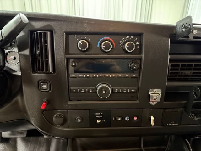 Used 2019 Chevrolet Express 2500 w/ Driver Convenience Package RWD image 11
