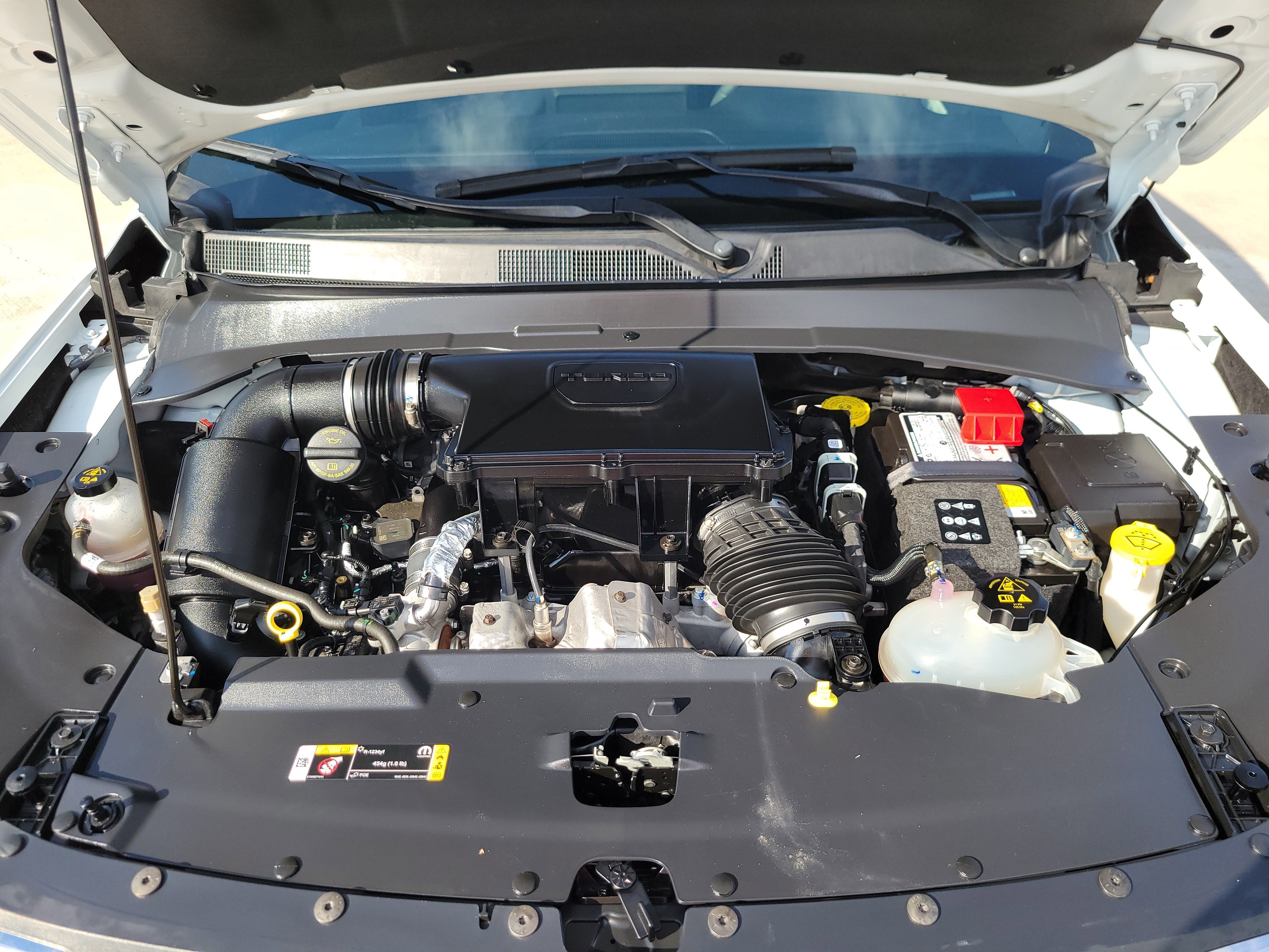 Used 2023 Jeep Compass Latitude image 30