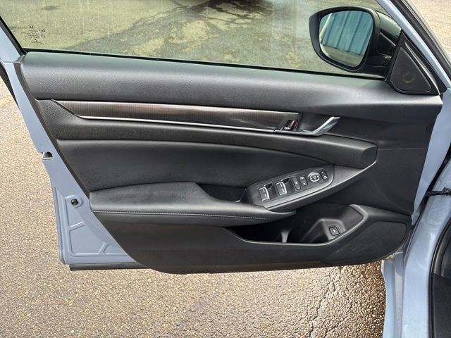 Used 2022 Honda Accord Sport image 11