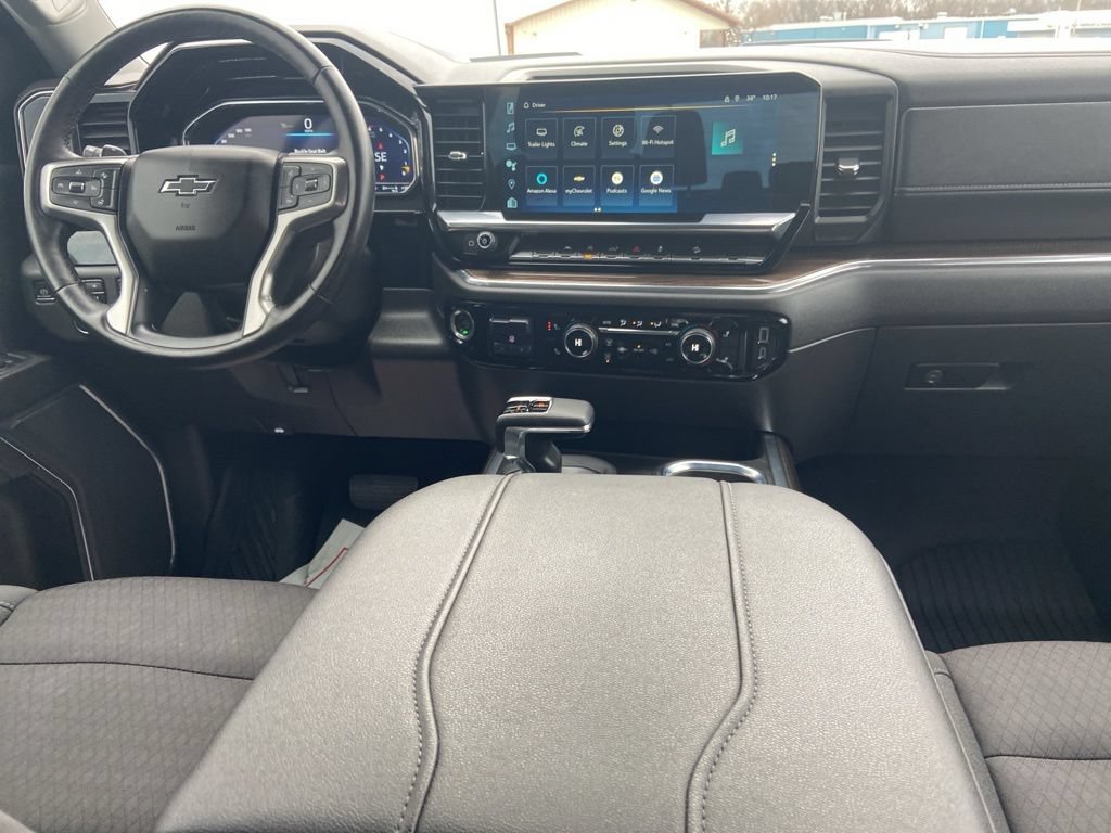Used 2023 Chevrolet Silverado 1500 LT Trail Boss w/ Protection Package AWD/4WD image 8