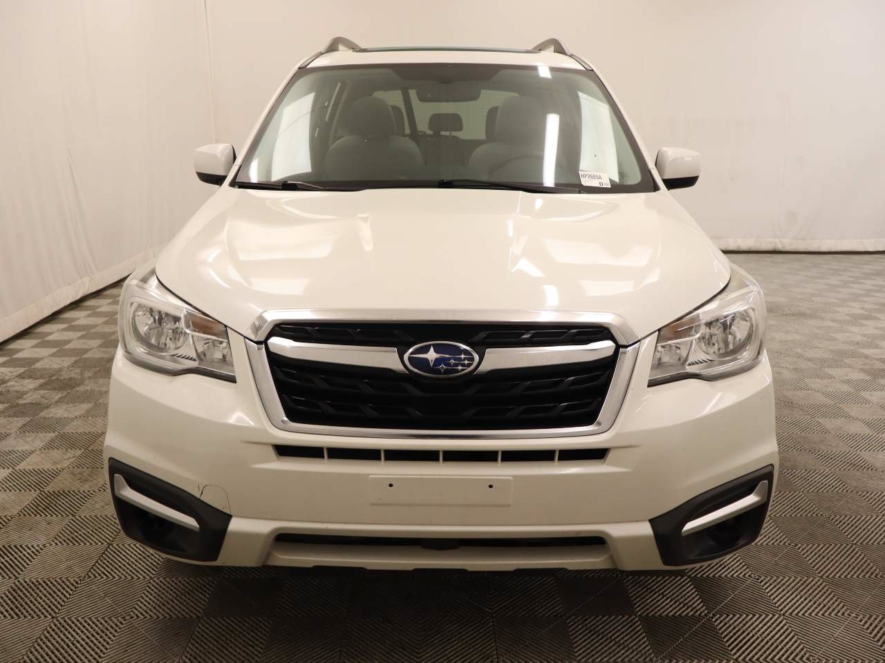 Used 2017 Subaru Forester 2.5i Premium w/ All-Weather Package AWD/4WD image 4