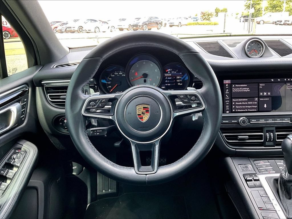 Certified 2020 Porsche Macan S AWD/4WD image 15