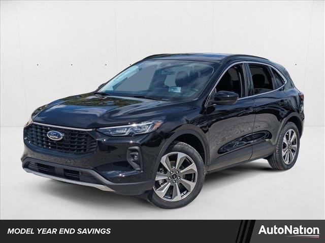 New 2024 Ford Escape Platinum w/ Premium Technology Package