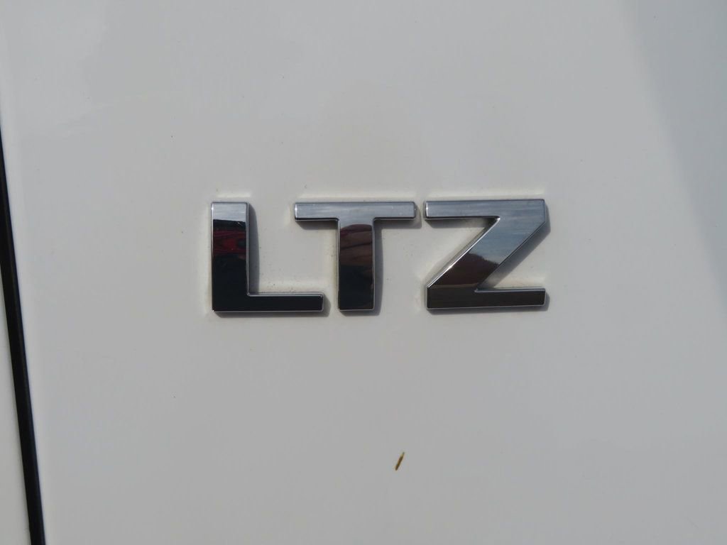 Used 2008 Chevrolet Avalanche LTZ w/ LTZ Preferred Equipment Group image 13
