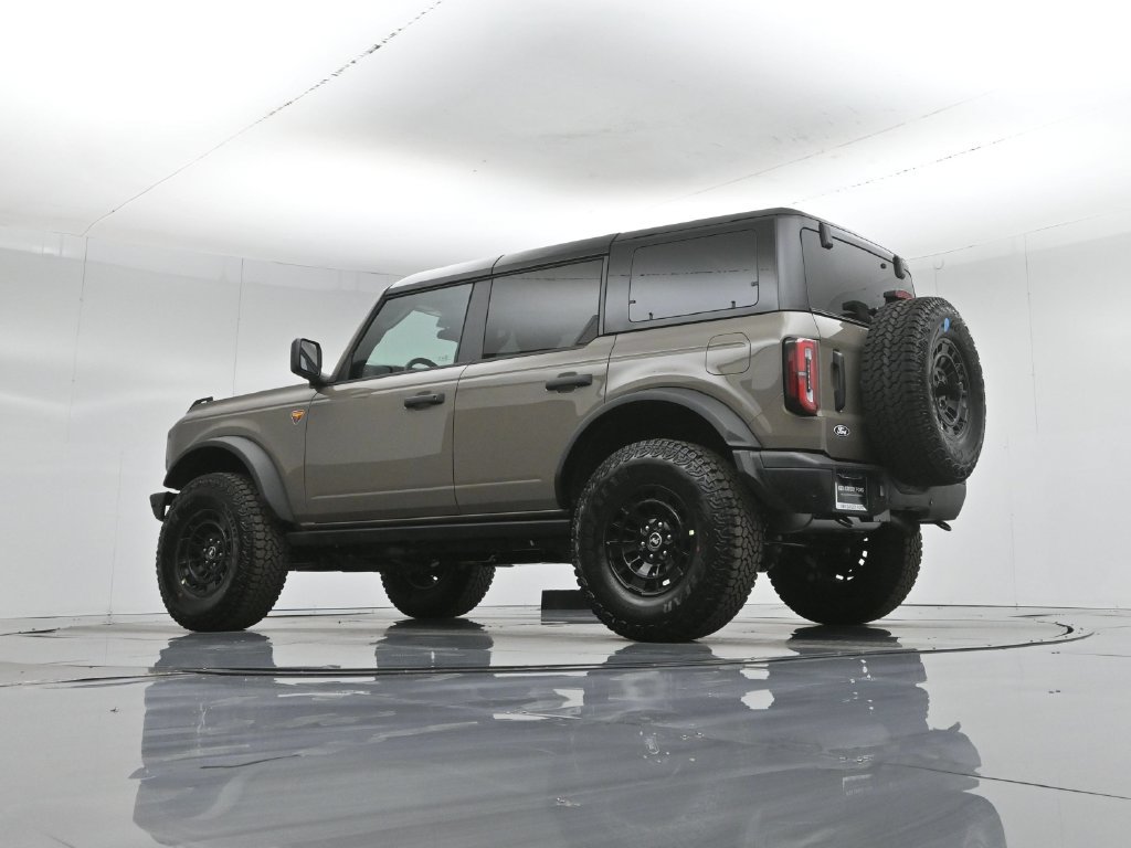 New 2026 Ford Bronco Badlands AWD/4WD image 47