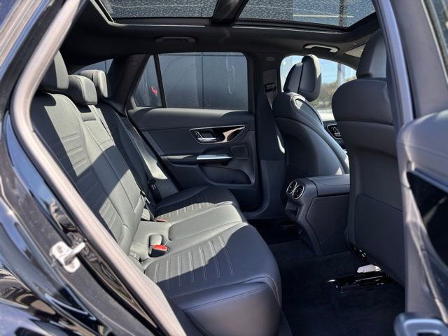 Used 2026 Mercedes-Benz GLC 300 4MATIC image 40