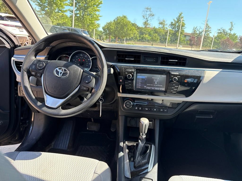Used 2016 Toyota Corolla LE FWD image 20