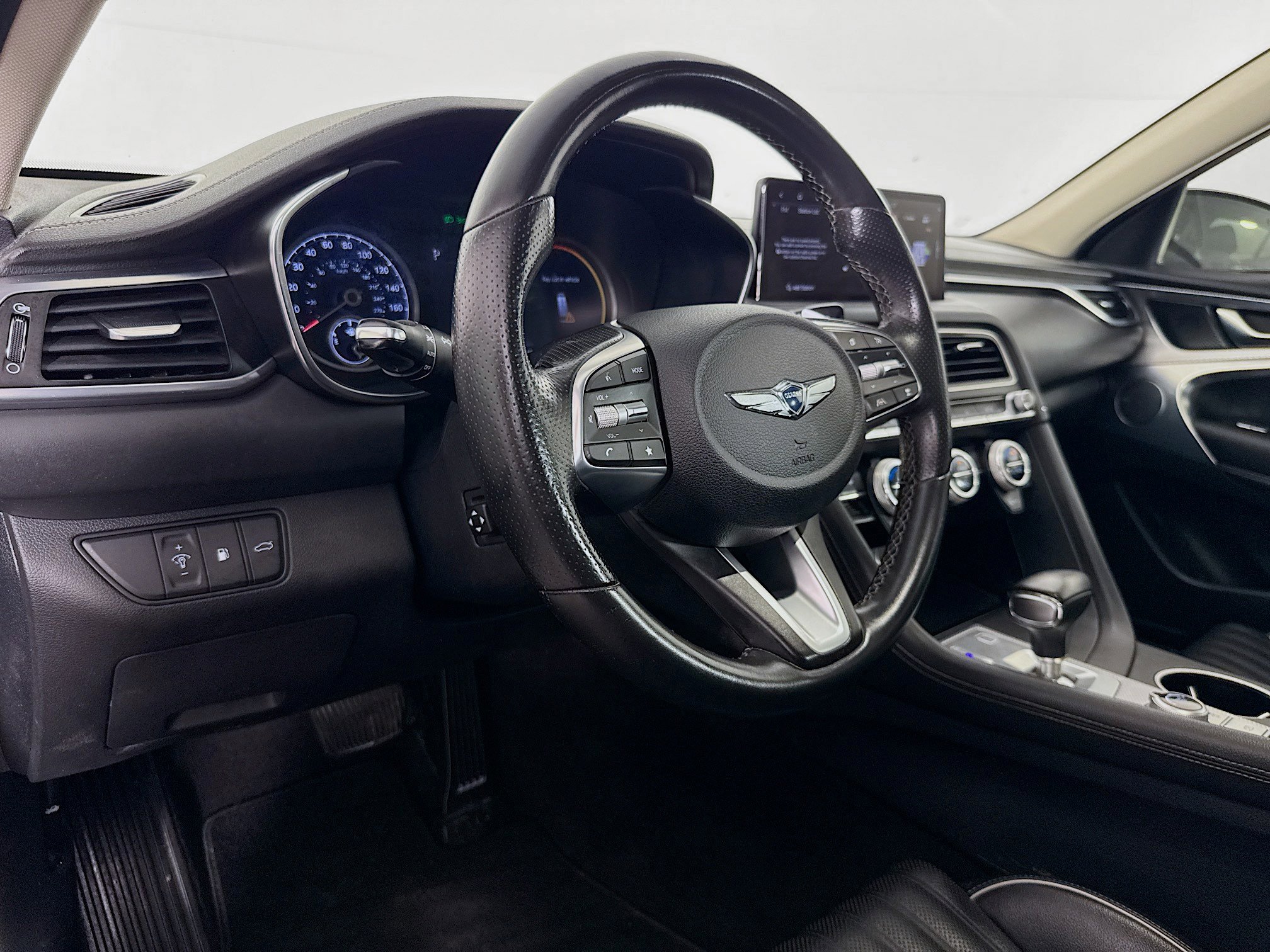Used 2022 Genesis G70 2.0T w/ Prestige Package image 22