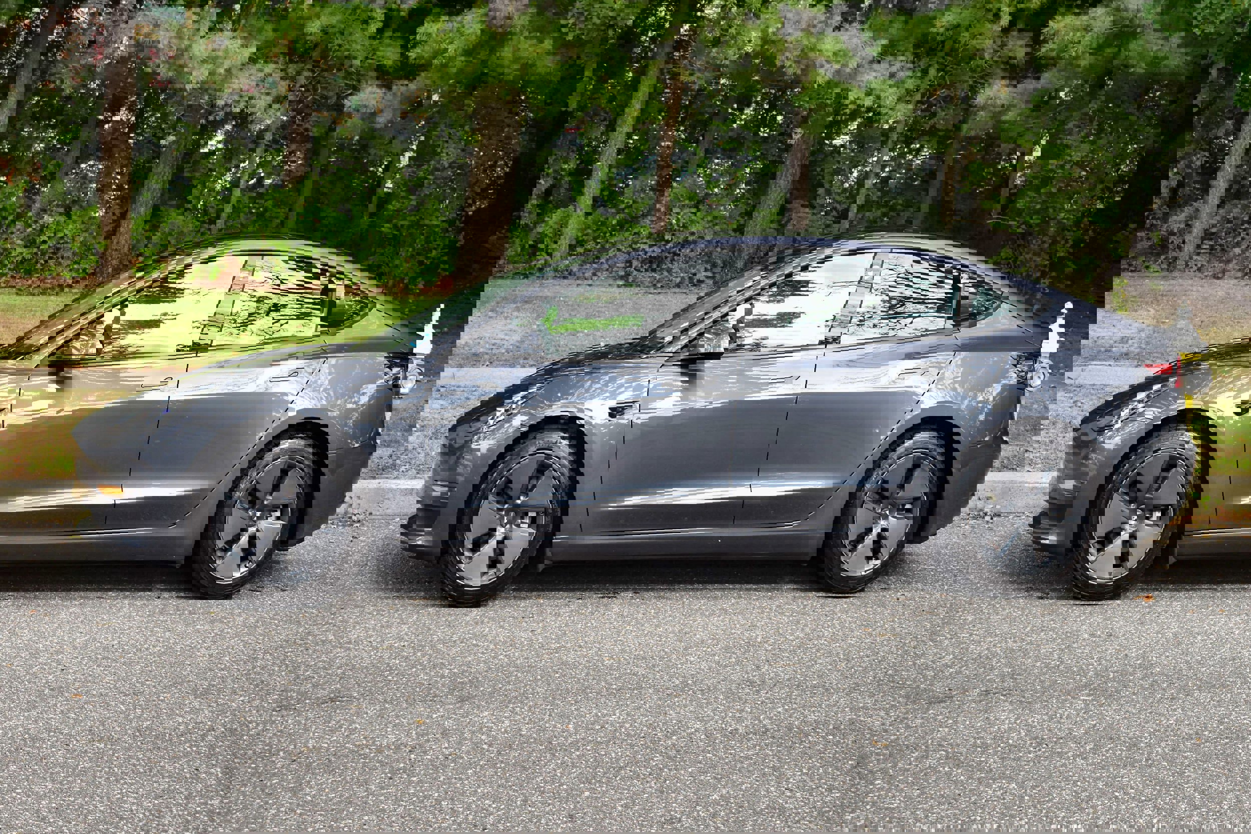 Used 2022 Tesla Model 3 Long Range image 3