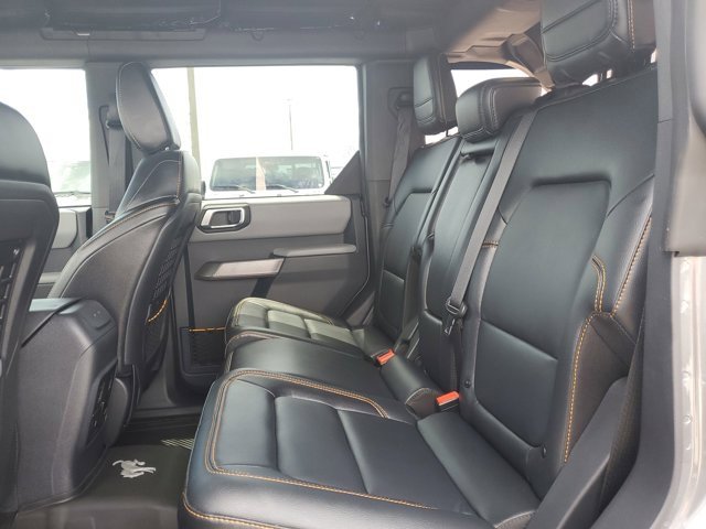 Certified 2023 Ford Bronco Badlands w/ Sasquatch Package image 15