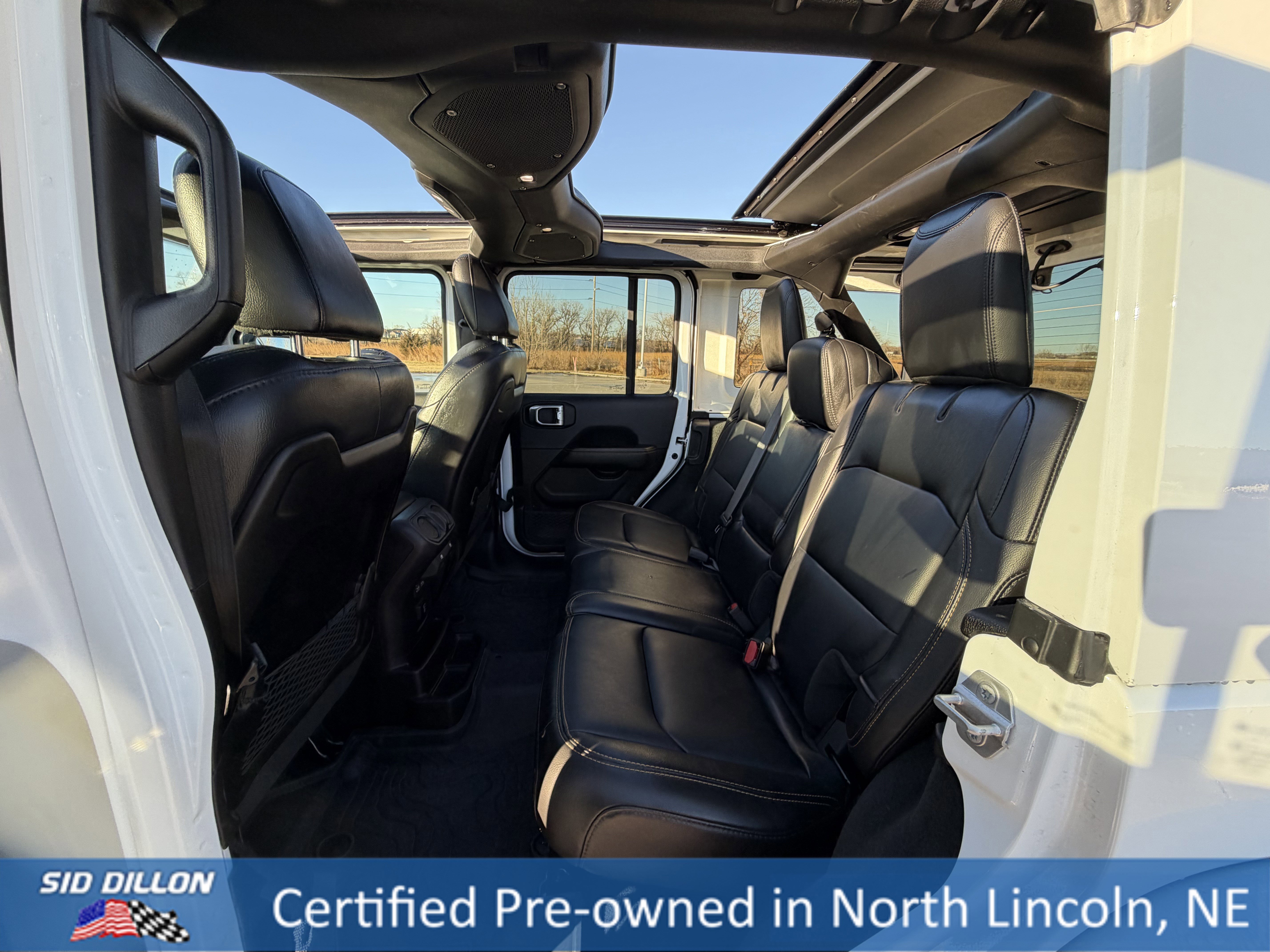 Used 2024 Jeep Wrangler Sahara w/ Technology Group image 21