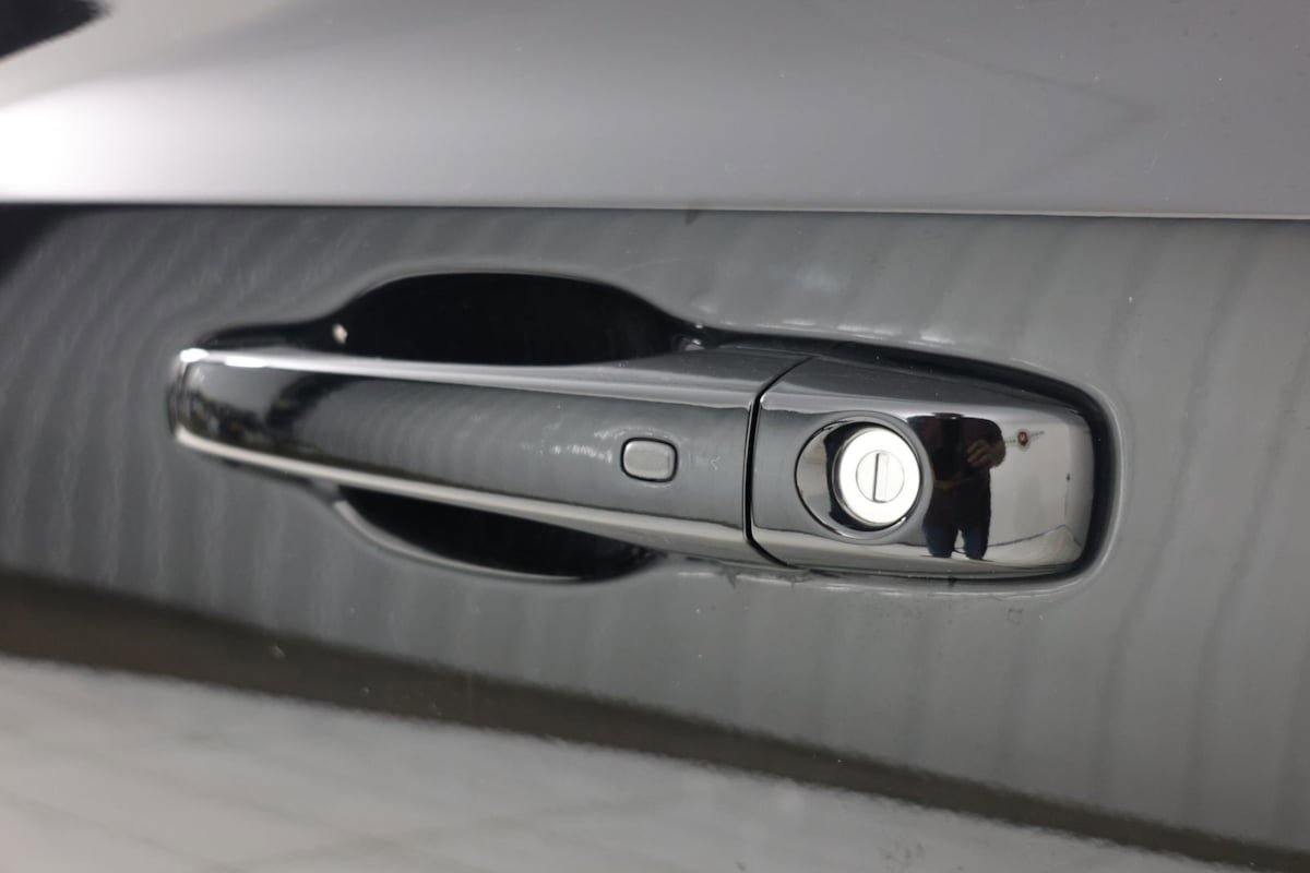 Used 2023 Chrysler 300 C RWD image 21