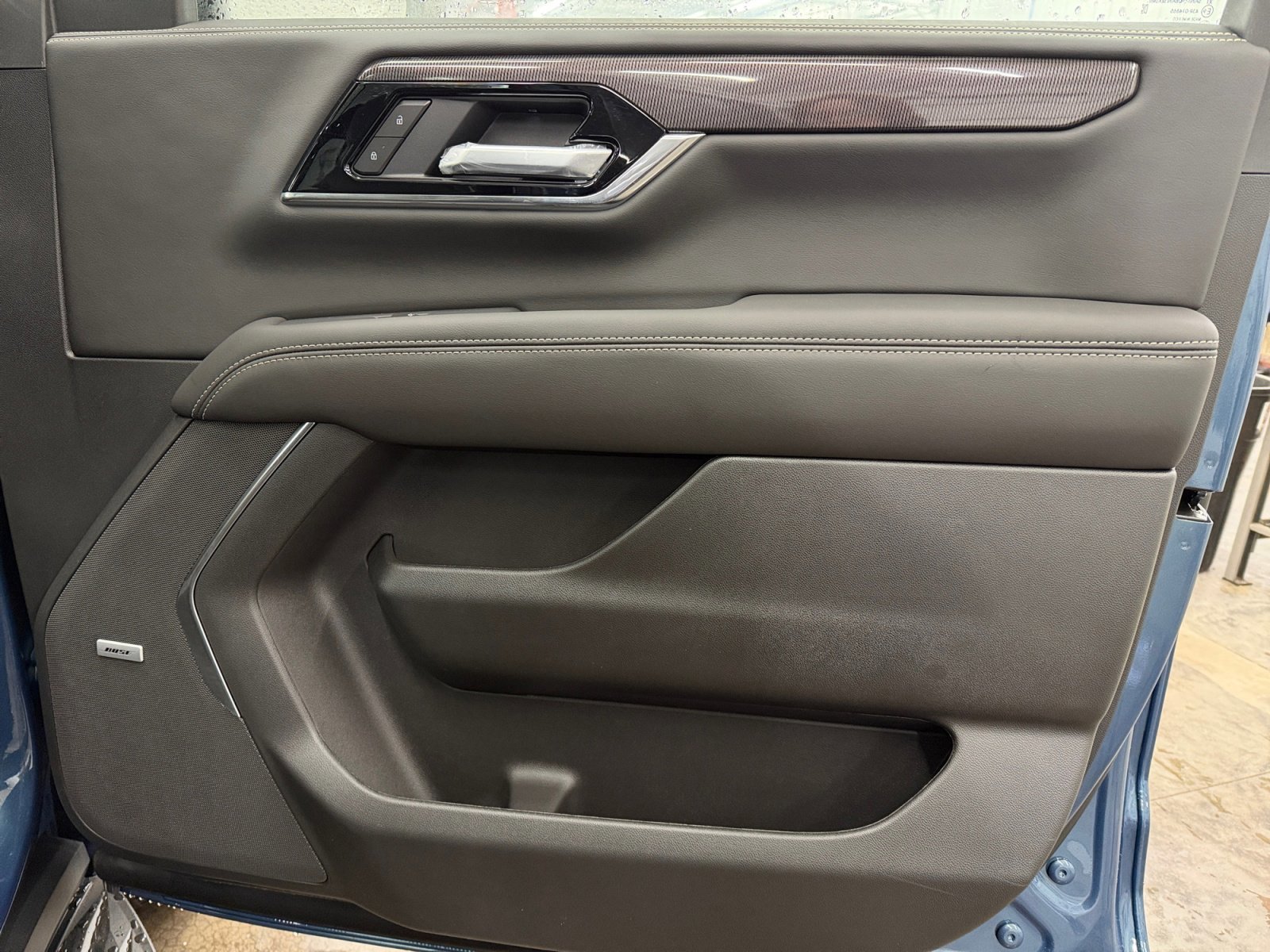 New 2026 GMC Yukon XL Elevation w/ Elevation Premium Package image 30