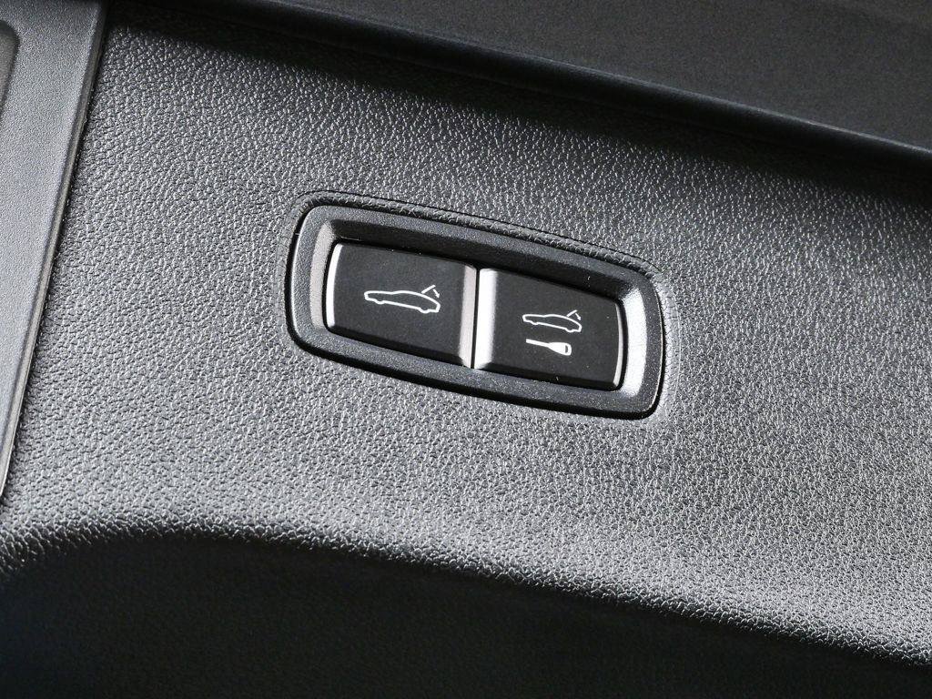 New 2026 Porsche Cayenne AWD/4WD image 35