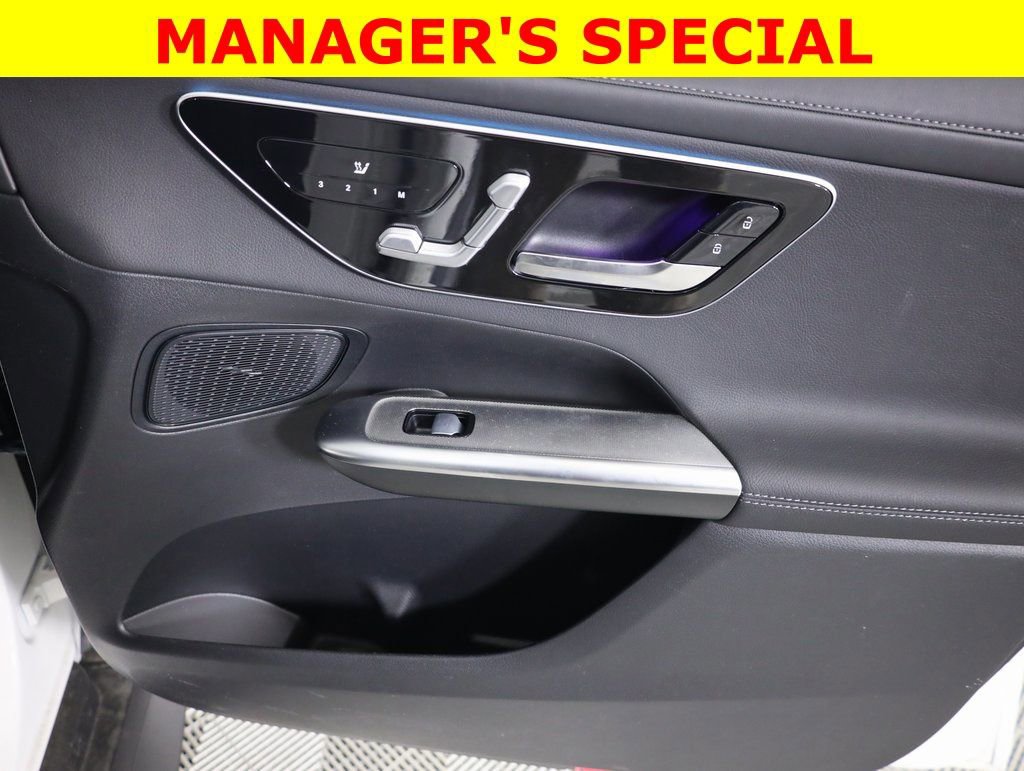 Certified 2025 Mercedes-Benz GLC 300 4MATIC image 44