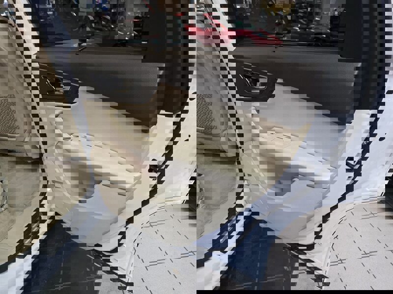 Used 2017 Audi Q7 3.0T Premium Plus w/ Premium Plus Package image 19