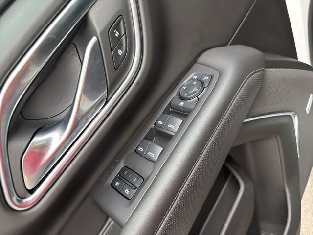 Used 2024 GMC Yukon SLT AWD/4WD image 23