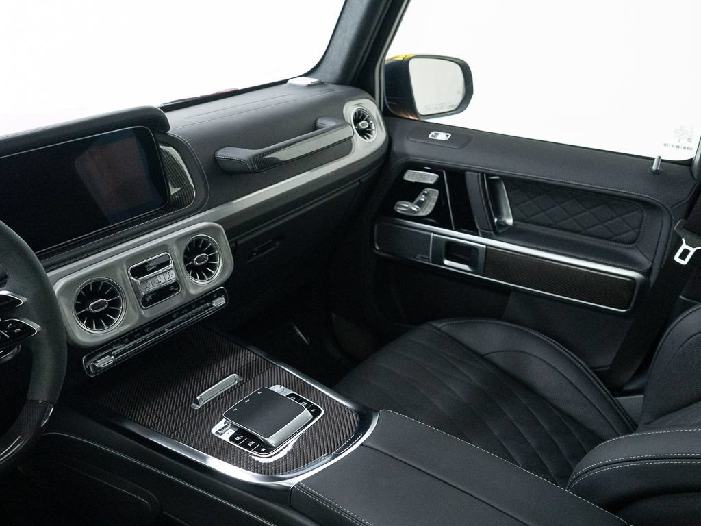 Used 2025 Mercedes-Benz G 63 AMG 4MATIC image 29