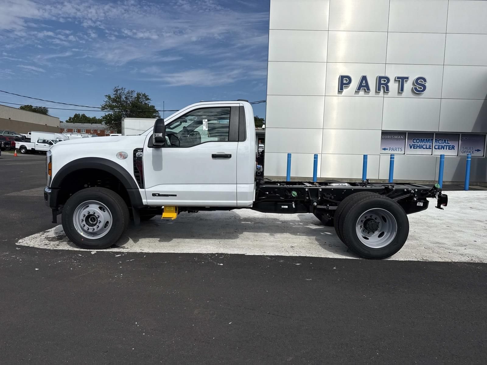 New 2026 Ford F600 4x4 Regular Cab Super Duty w/ XLT Value Package image 6