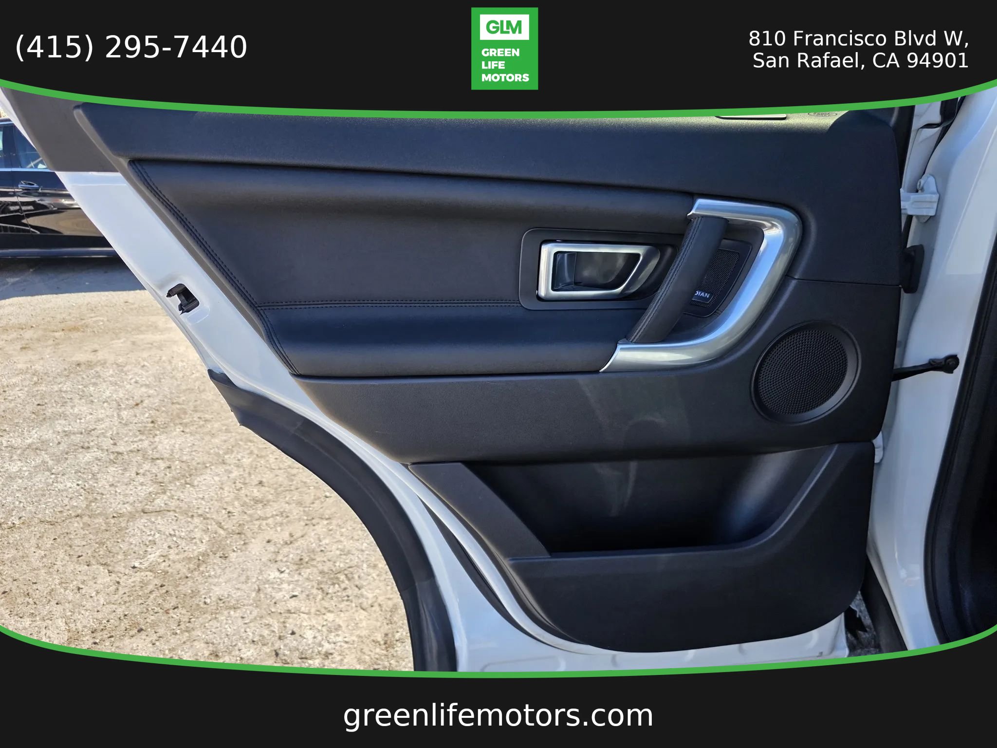 Used 2017 Land Rover Discovery Sport HSE AWD/4WD image 10