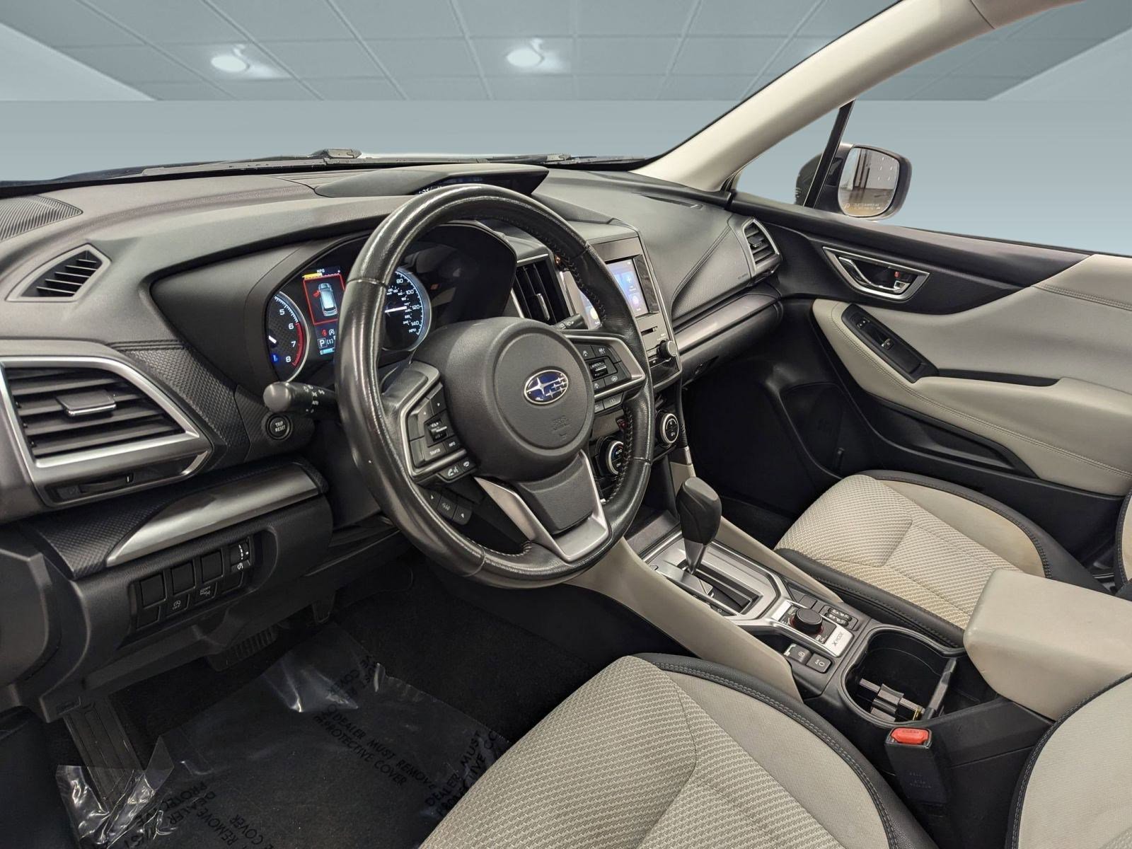 Used 2020 Subaru Forester Premium image 3