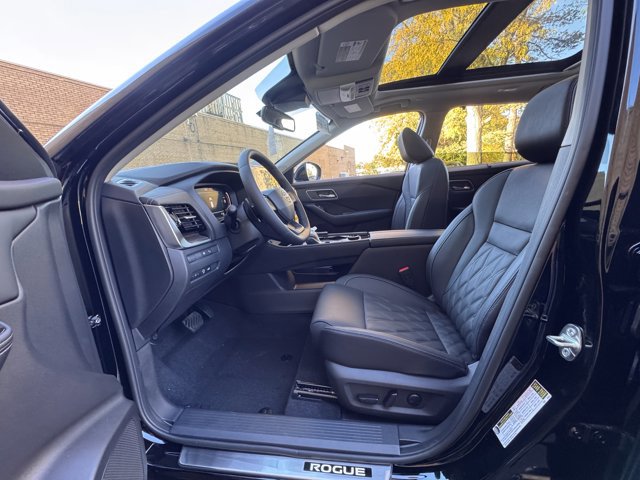 New 2026 Nissan Rogue Platinum w/ Platinum Premium Package image 35