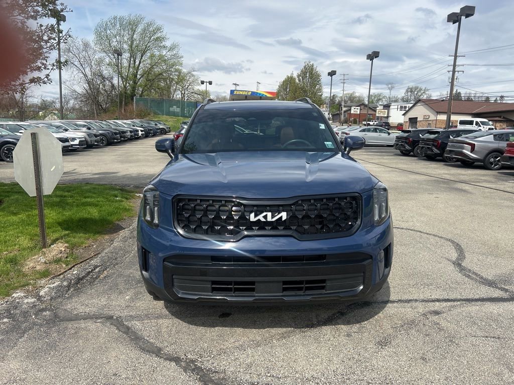 Certified 2024 Kia Telluride EX X-Line image 2