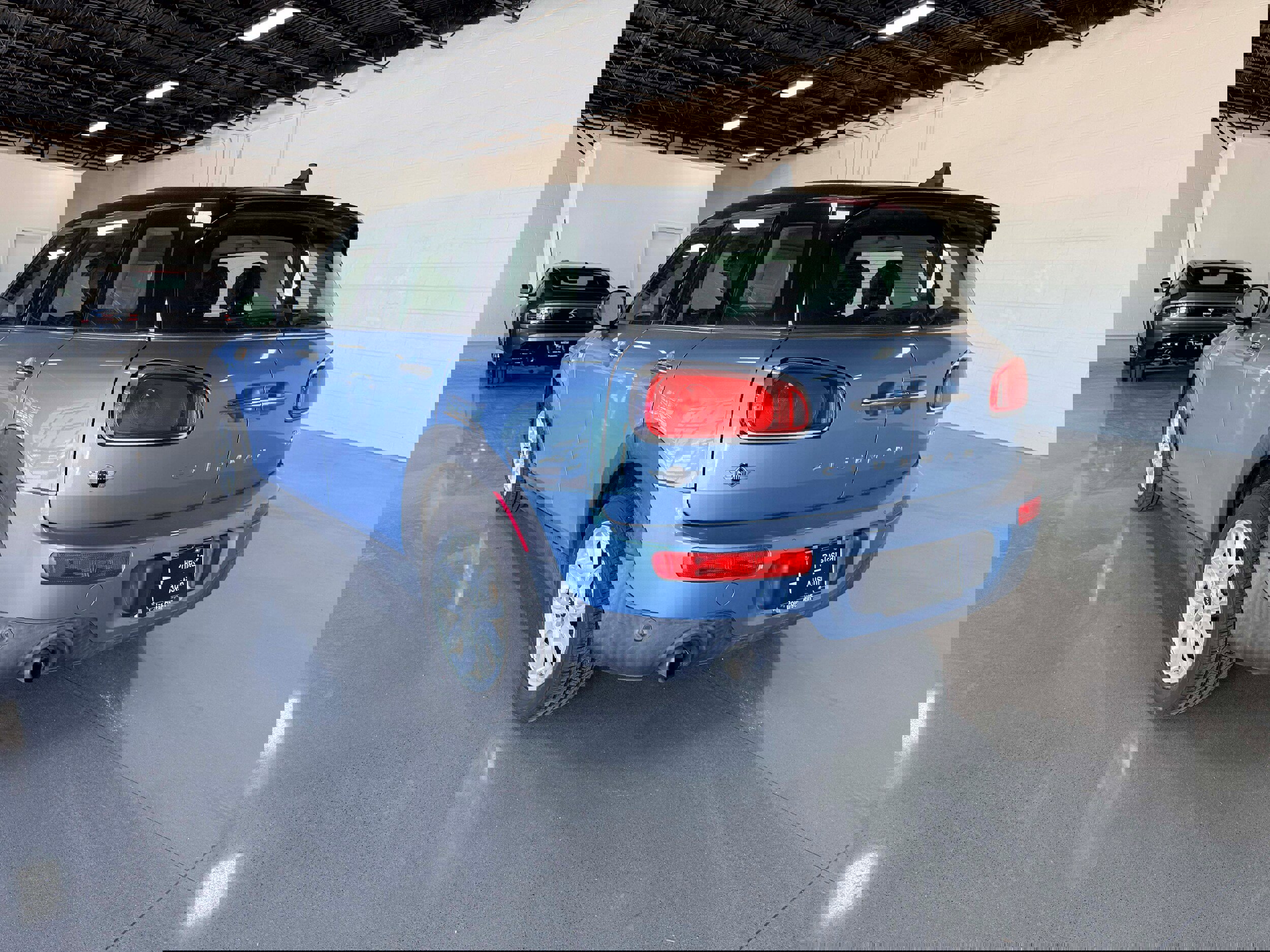 Used 2018 MINI Cooper Clubman image 4