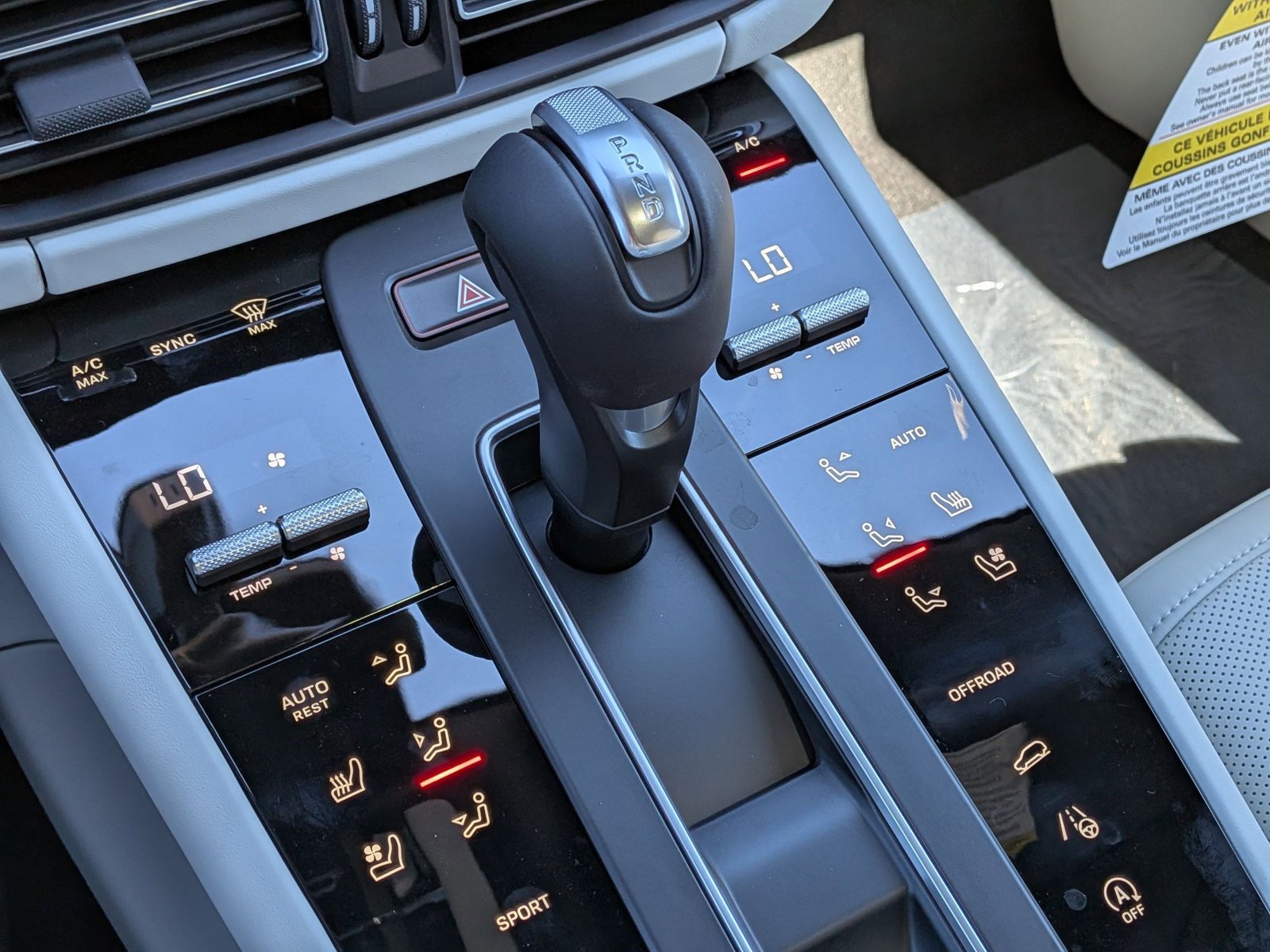 New 2026 Porsche Macan image 20