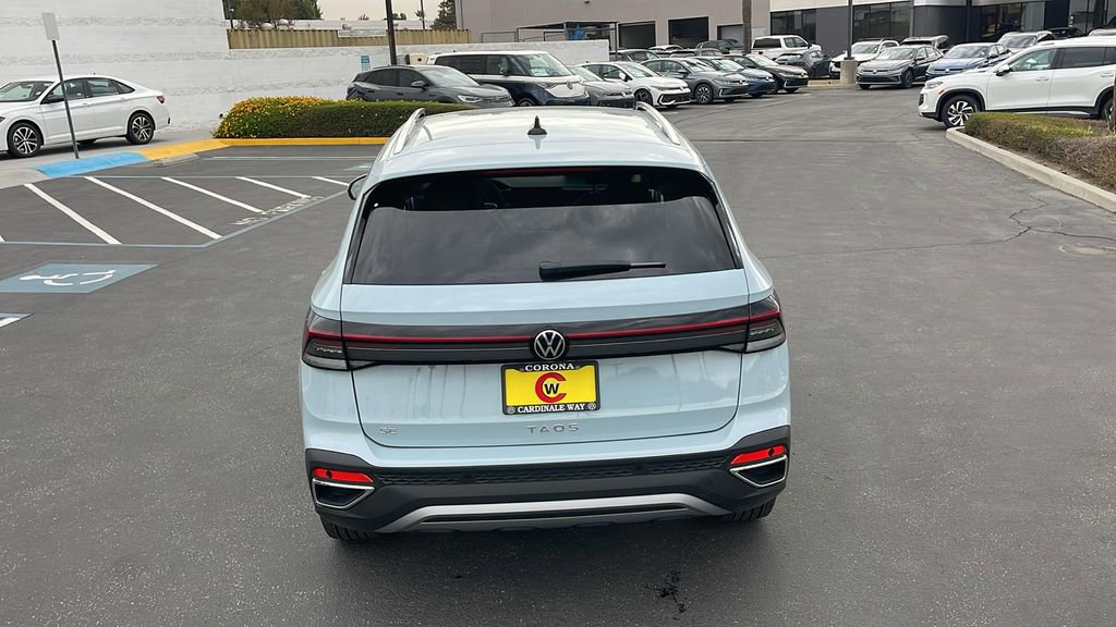 New 2025 Volkswagen Taos SE image 8