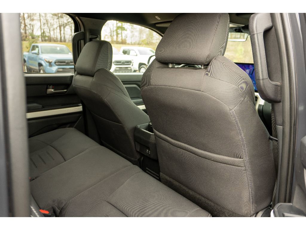 Used 2024 Toyota Tacoma TRD Off-Road image 14