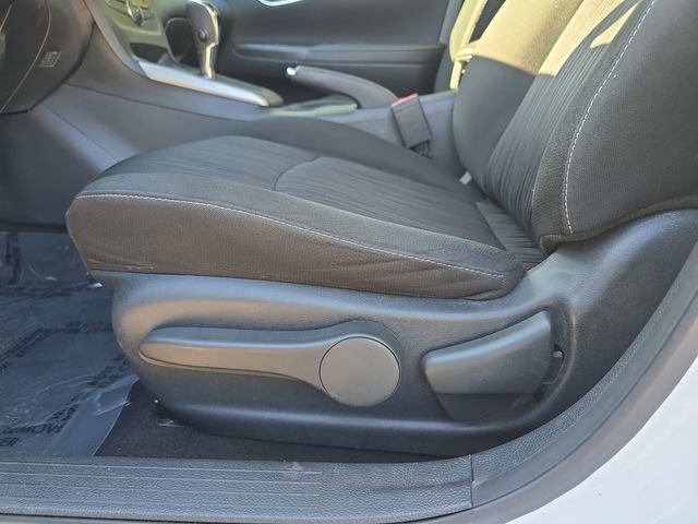 Used 2019 Nissan Sentra SV FWD image 34