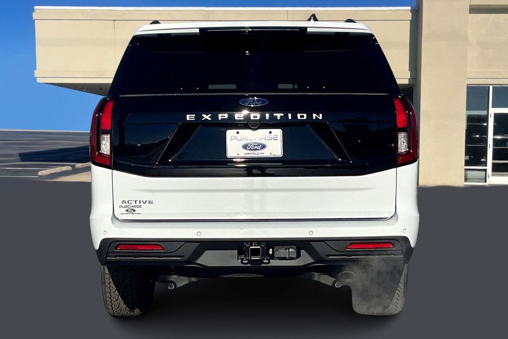 New 2025 Ford Expedition Active image 4
