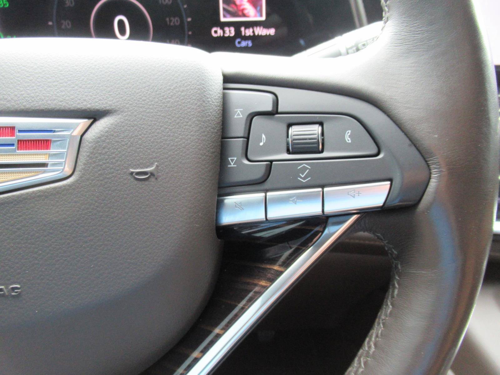 Used 2021 Cadillac Escalade Sport w/ LPO, ONYX Package AWD/4WD image 26