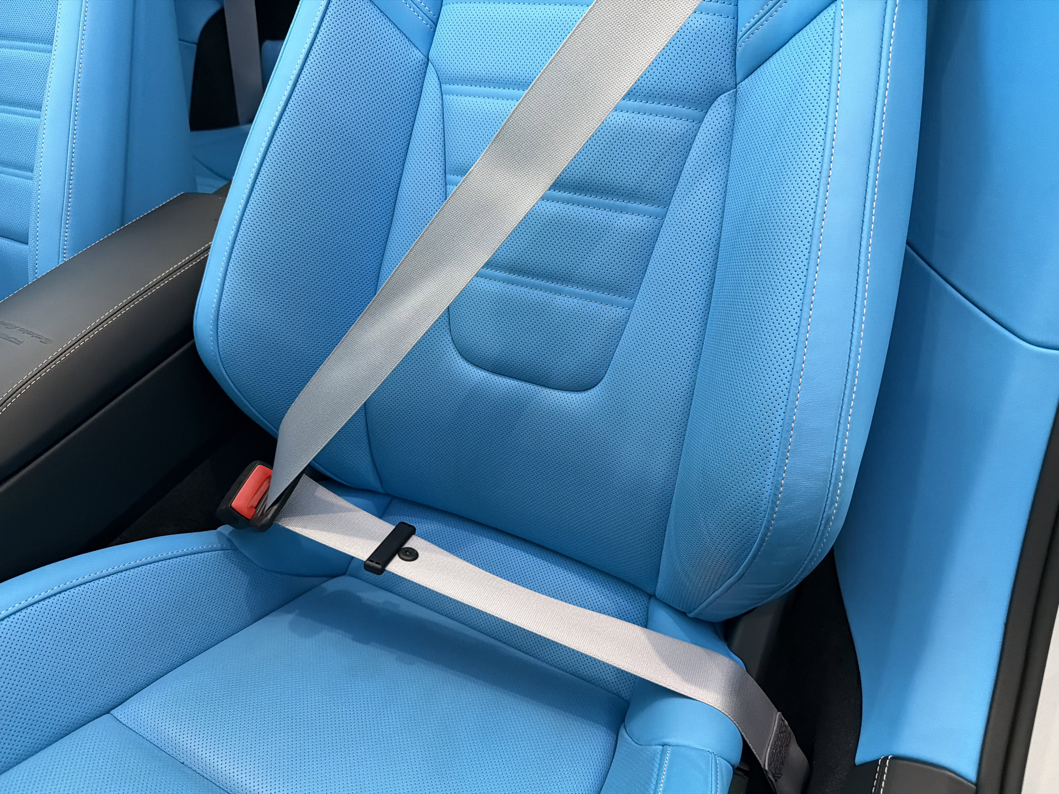 Certified 2024 Porsche 911 Targa 4 GTS image 30