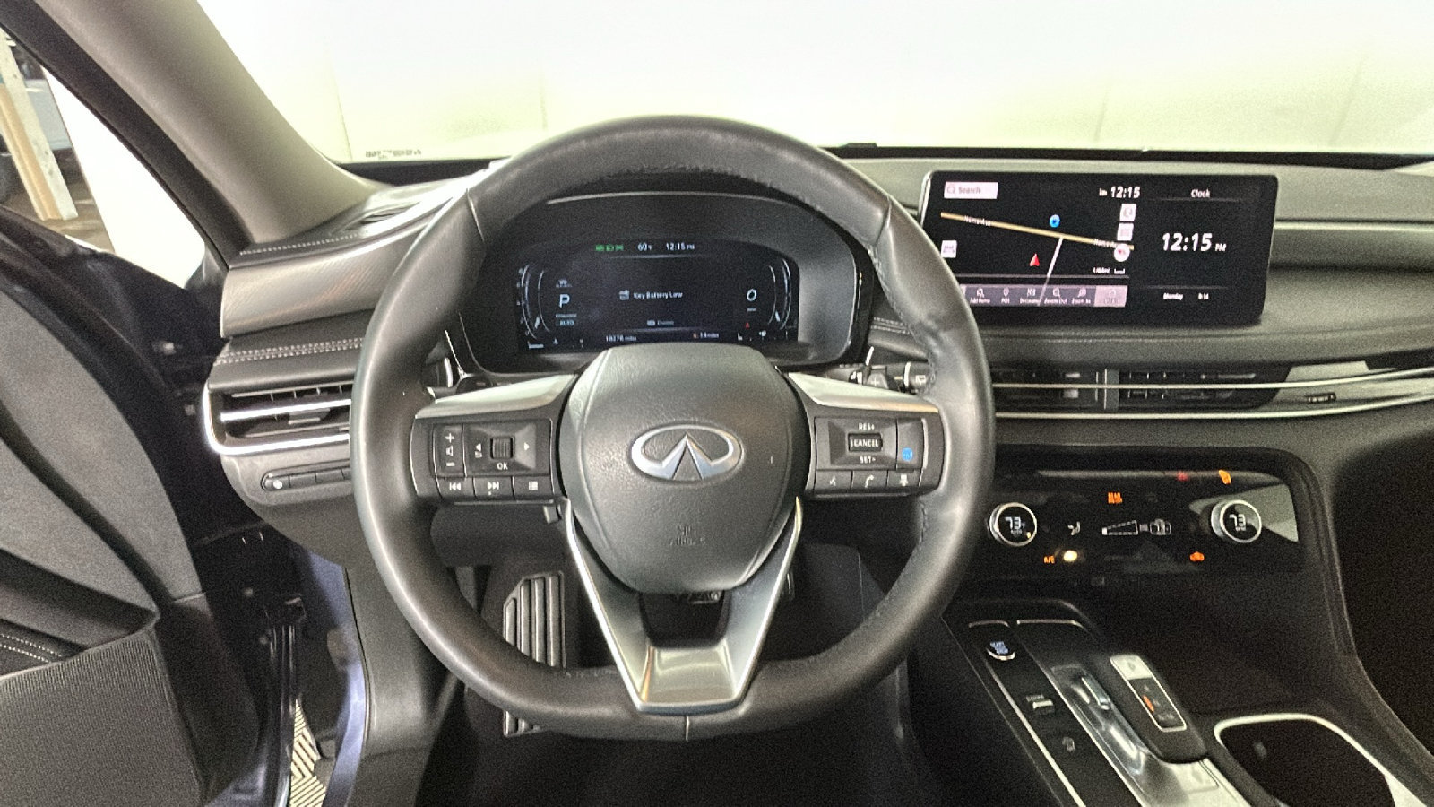 Used 2024 INFINITI QX60 Luxe AWD/4WD image 16