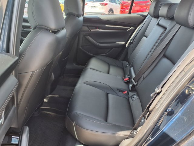 Certified 2026 MAZDA MAZDA3 s Sport FWD image 17