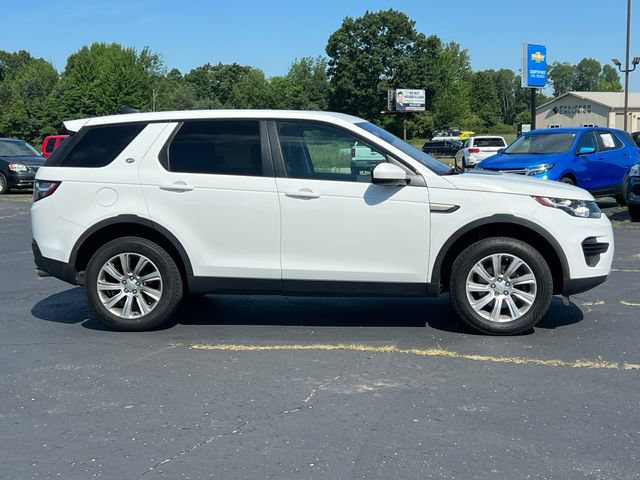 Used 2019 Land Rover Discovery Sport SE AWD/4WD image 10
