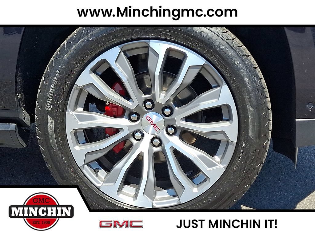 Used 2023 GMC Yukon Denali w/ Advanced Technology Package AWD/4WD image 8