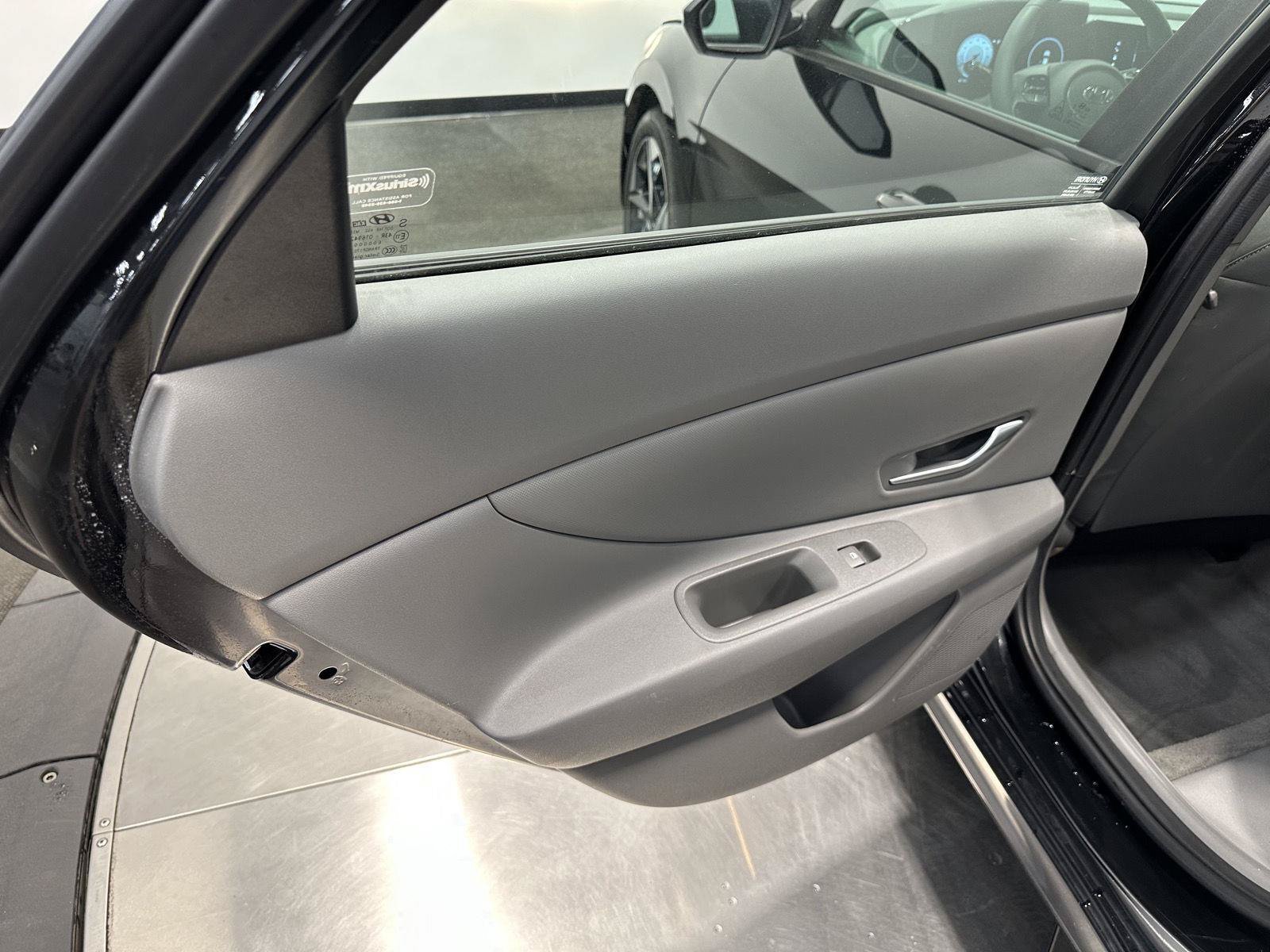 Certified 2023 Hyundai Elantra SEL w/ Convenience Package FWD image 25