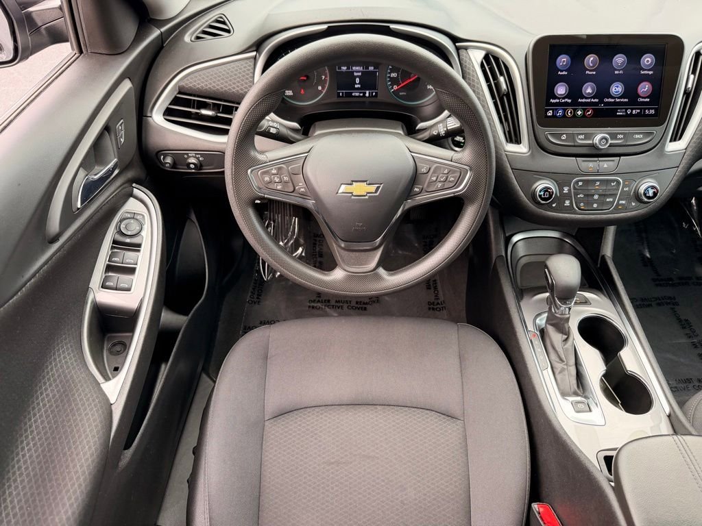 Used 2024 Chevrolet Malibu LT FWD image 17