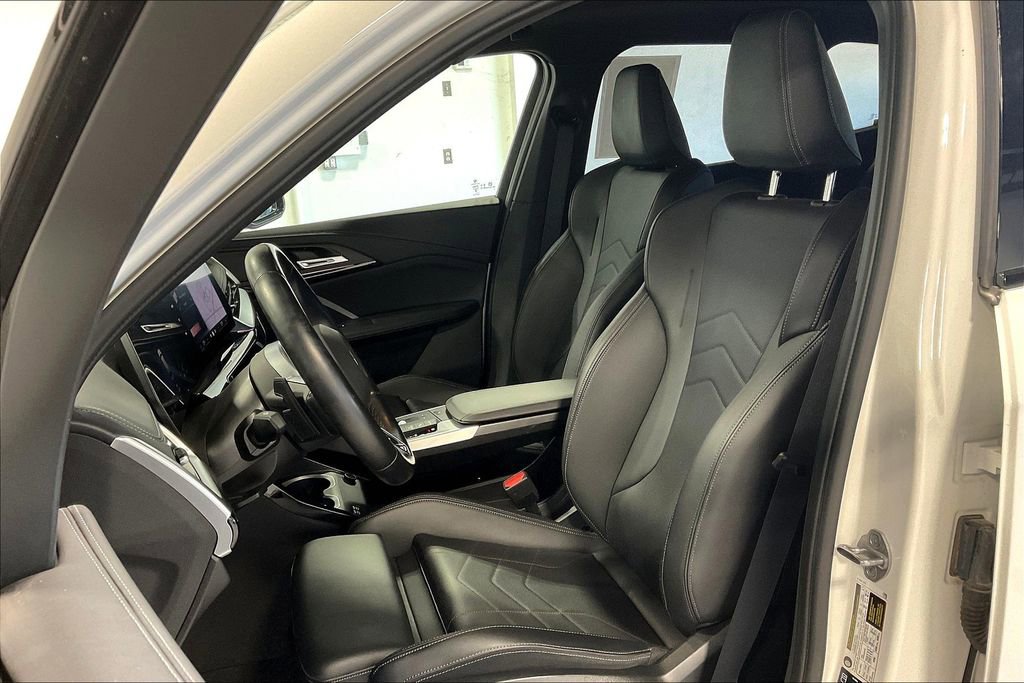 Used 2024 BMW X1 xDrive28i w/ M Sport Package image 31