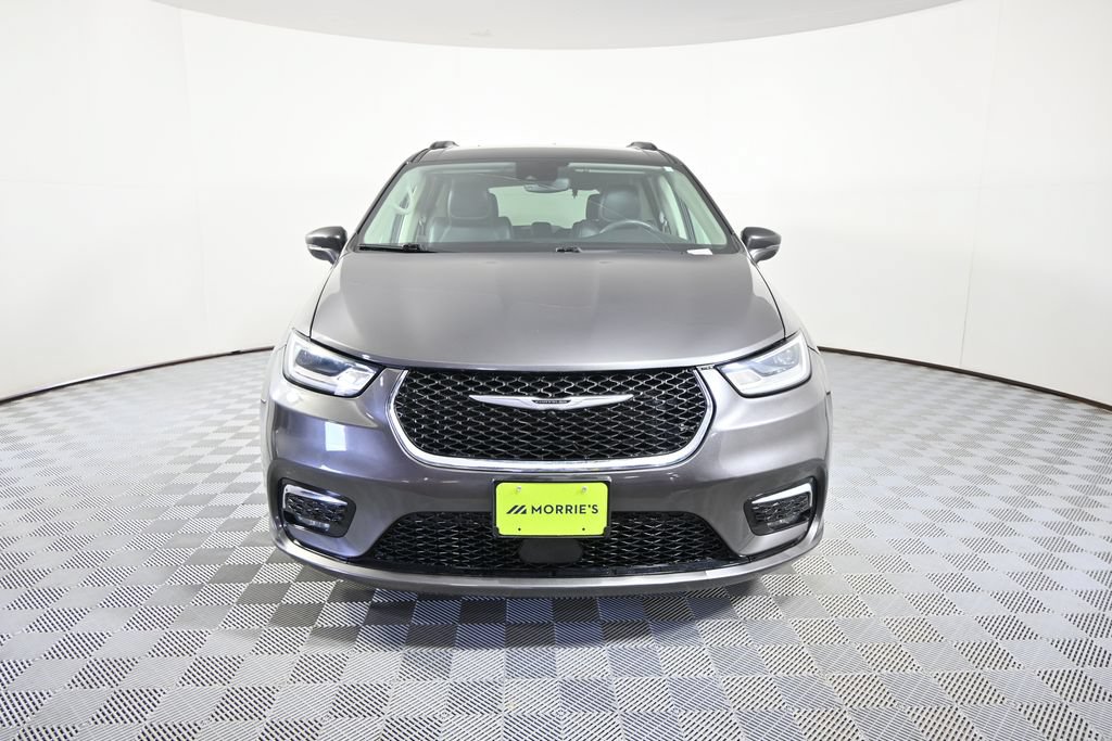 Used 2022 Chrysler Pacifica Touring-L FWD image 10