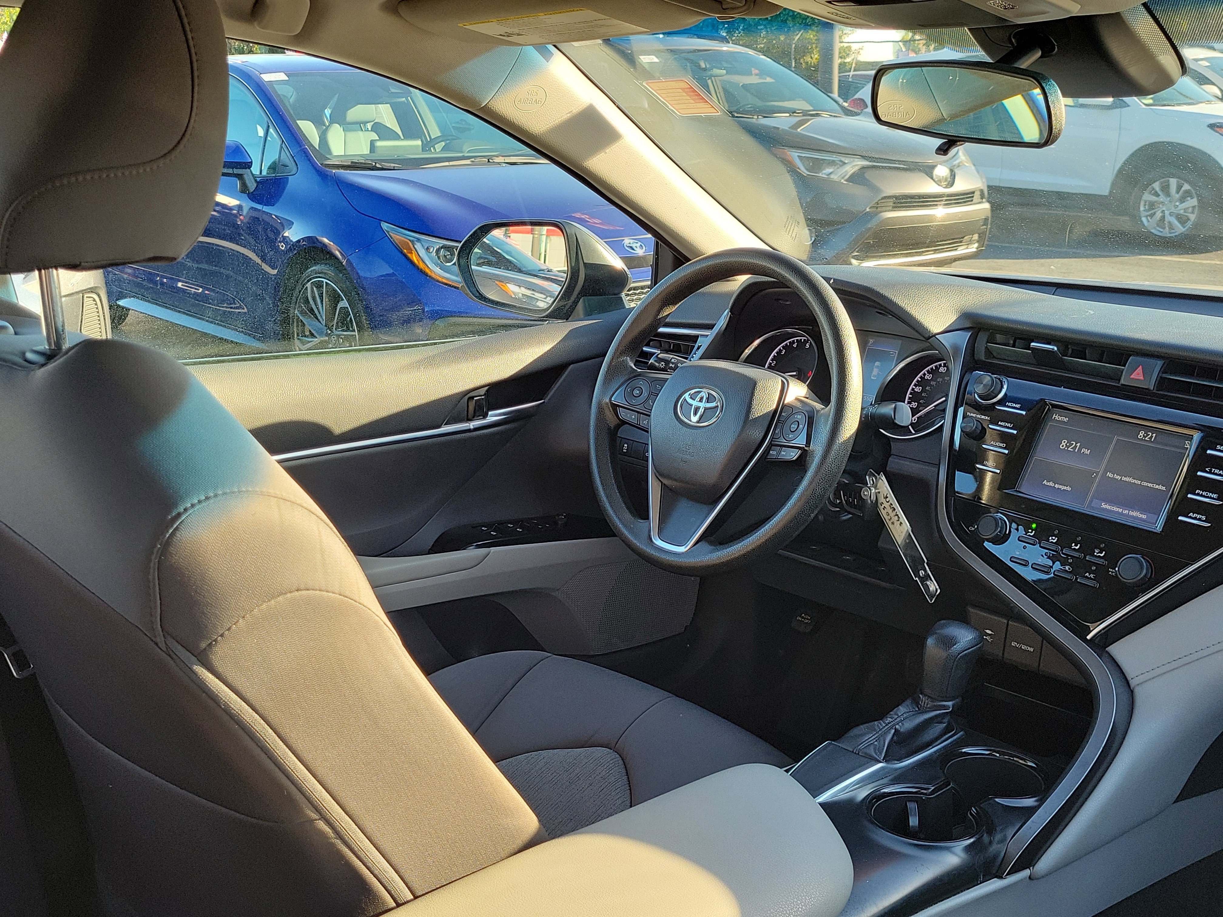 Used 2018 Toyota Camry SE image 13