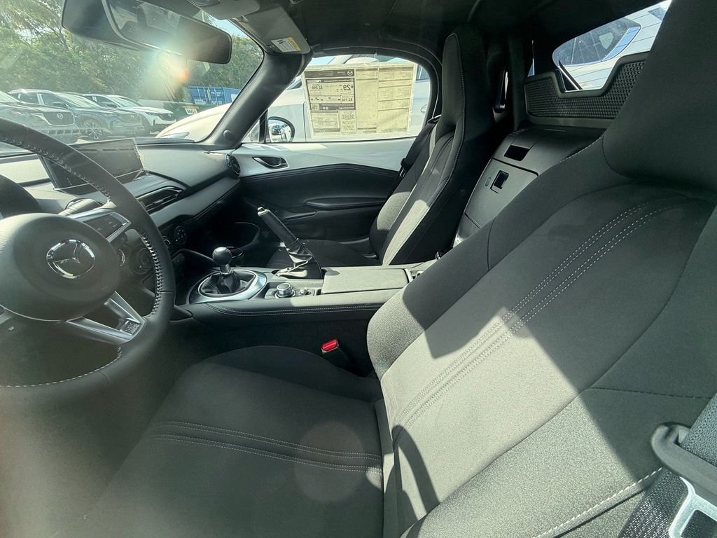 New 2026 MAZDA MX-5 Miata Club w/ Interior Package RWD image 5