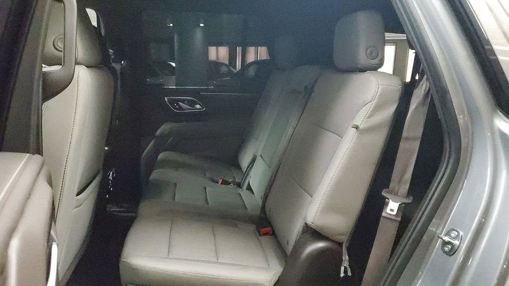 Used 2024 Chevrolet Tahoe LS image 13