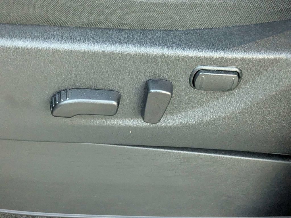 Used 2025 Nissan Frontier Pro-X w/ Pro Convenience Package RWD image 20