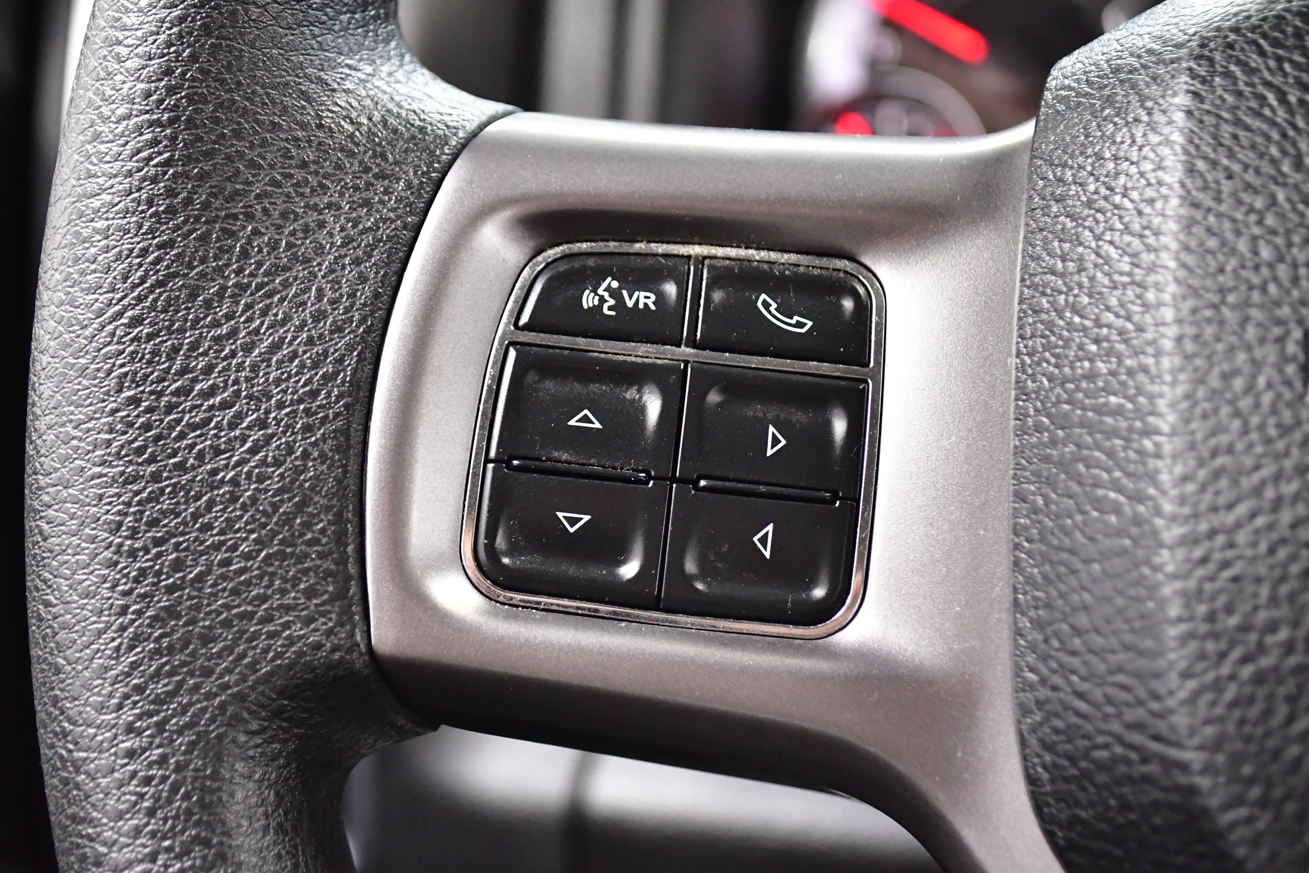 Used 2023 RAM 1500 Classic SLT w/ Trailer & Traction Group AWD/4WD image 19